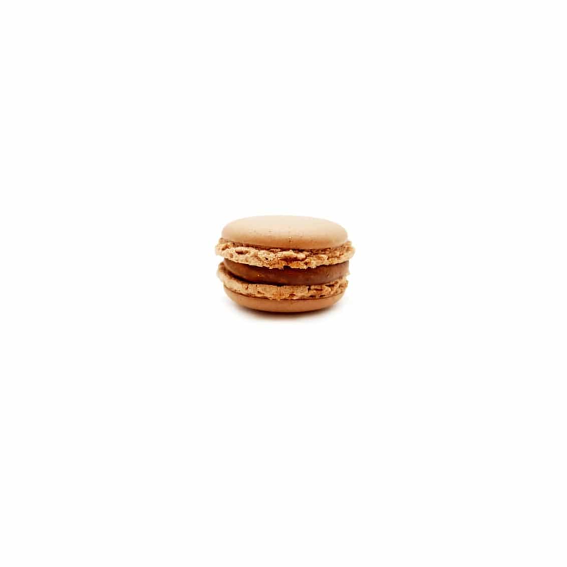Macaron Ganache De Chocolate Avellana Latartaleta Pastisseria Botigaonline Online